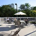 Hampton Inn Tampa-Veterans Expressway 